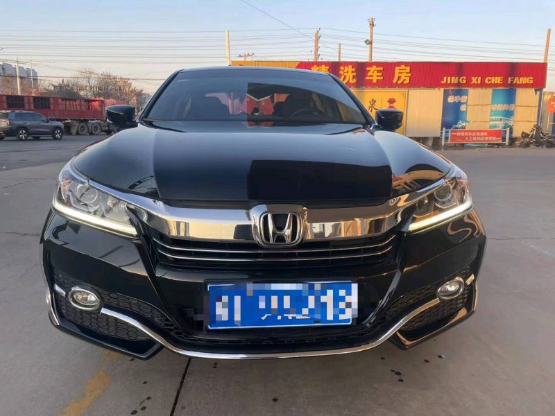 保定17年本田雅阁1