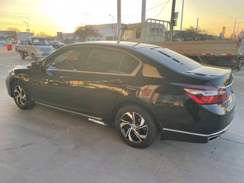 保定17年本田雅阁4