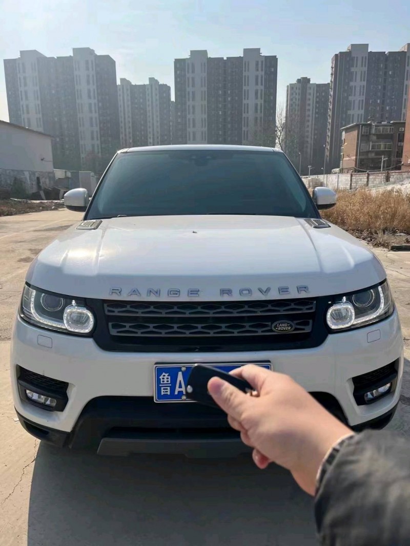 枣庄17年路虎揽胜运动1