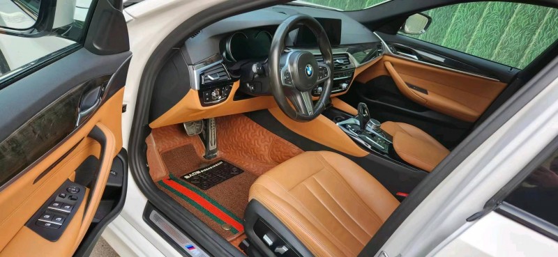 济南17年宝马5系5