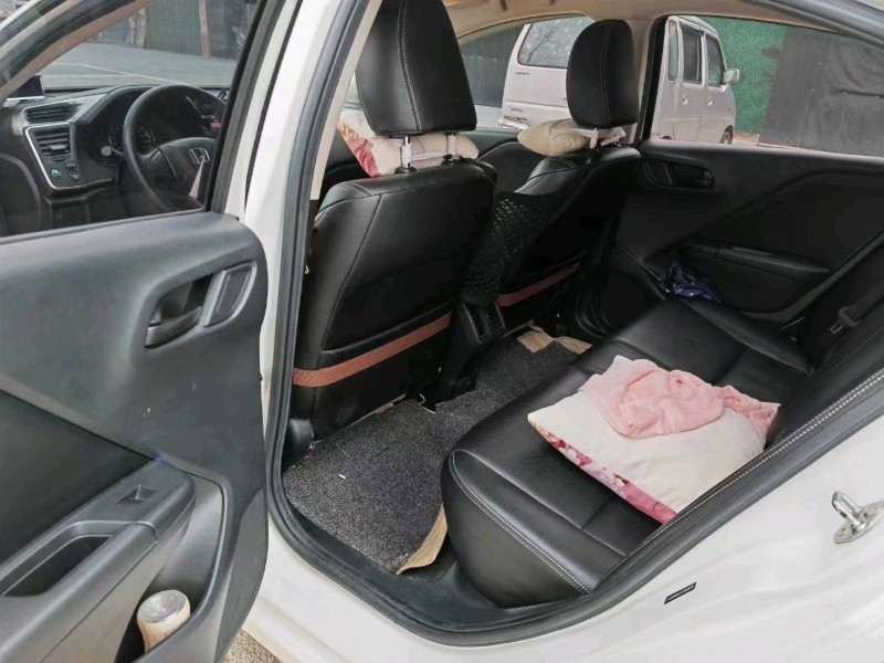 宜春18年本田锋范6