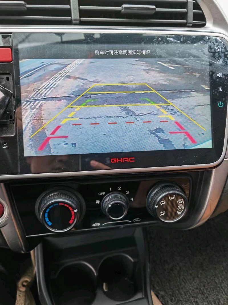 宜春18年本田锋范4