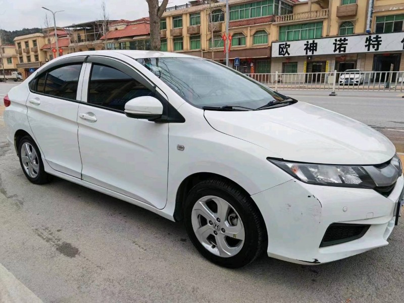 宜春18年本田锋范1