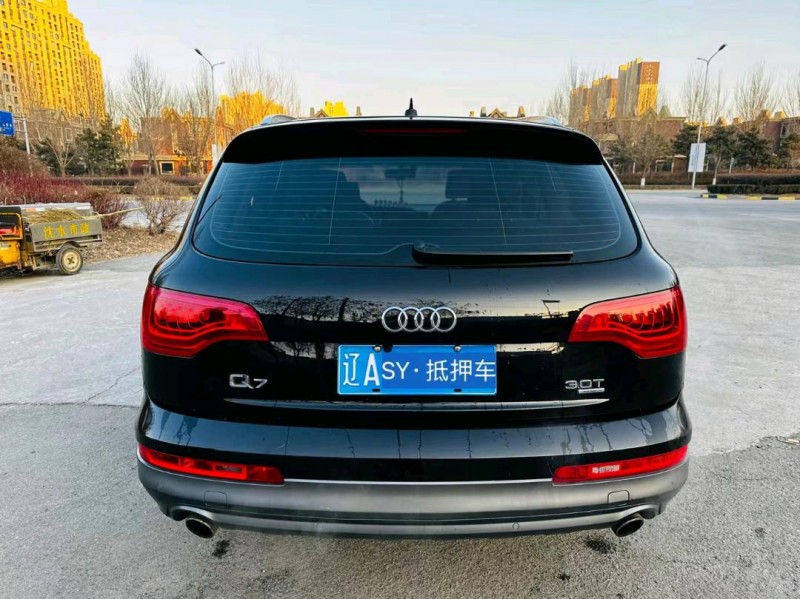 沈阳12年奥迪Q76