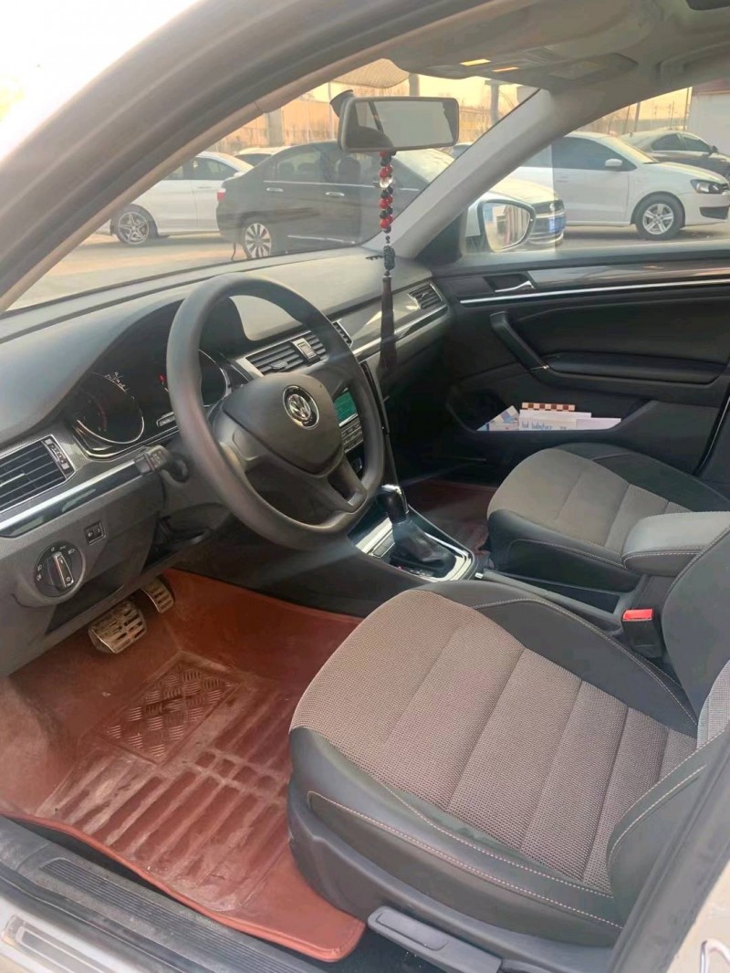 保定16年大众蔚领4