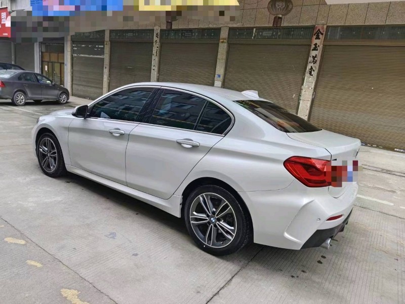 济南21年宝马1系5