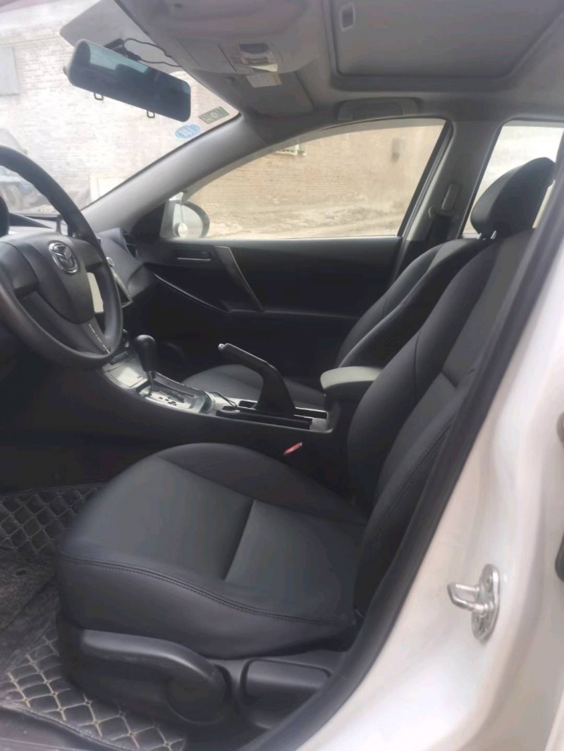 保定12年马自达3星骋3