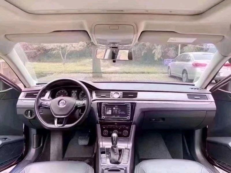 潍坊16年大众帕萨特4