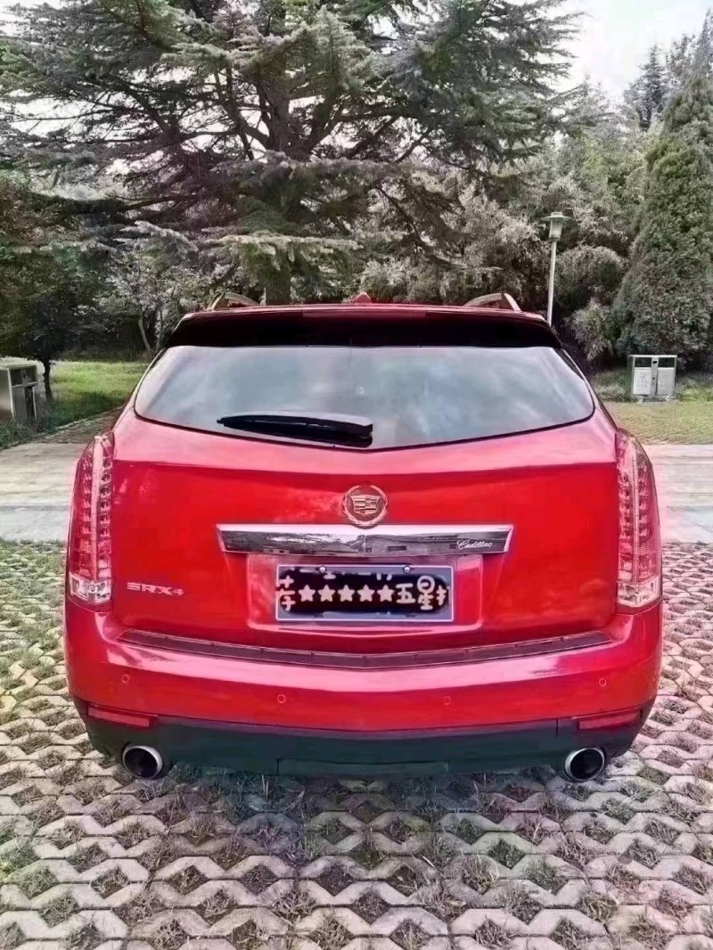 潍坊10年凯迪拉克SRX9