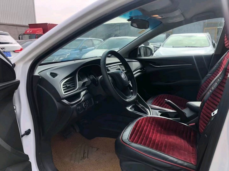 保定21年别克英朗3