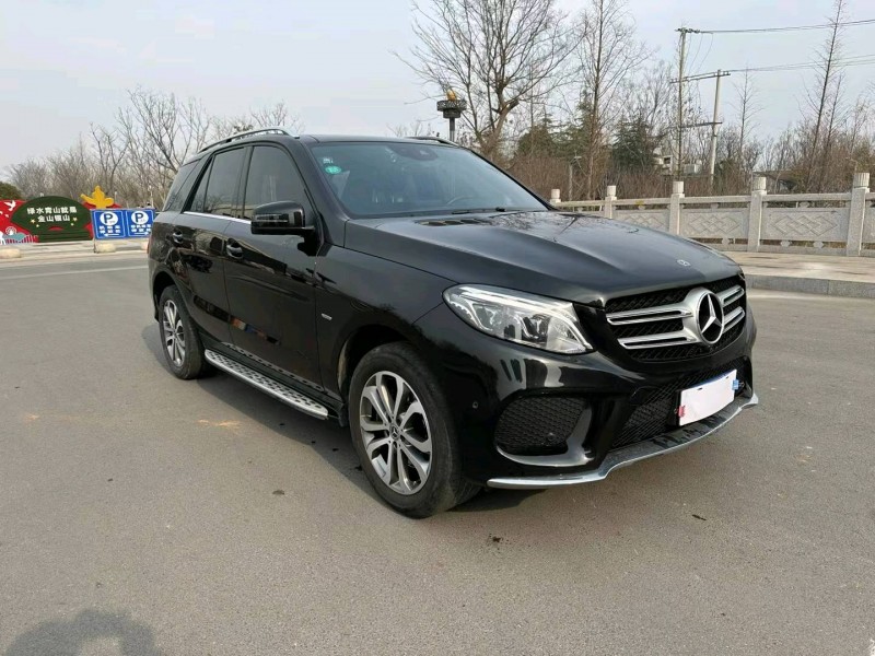 徐州19年奔驰GLE2