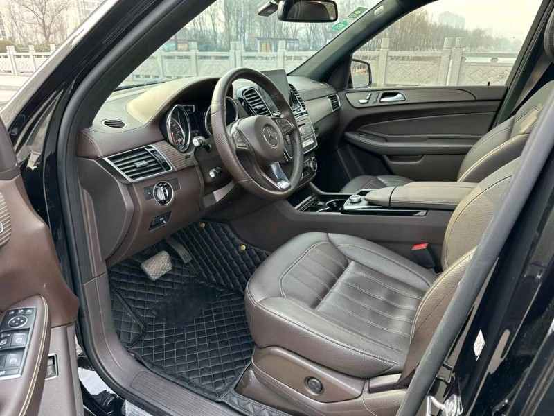 徐州19年奔驰GLE7