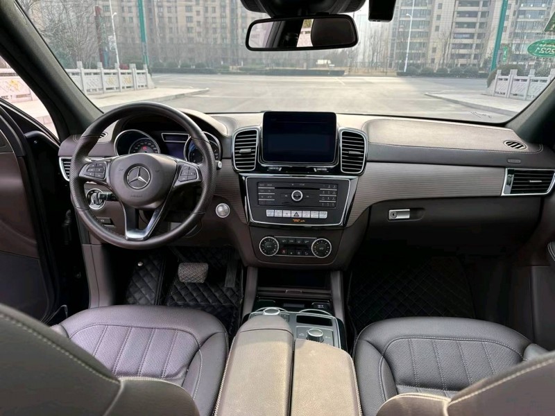 徐州19年奔驰GLE8