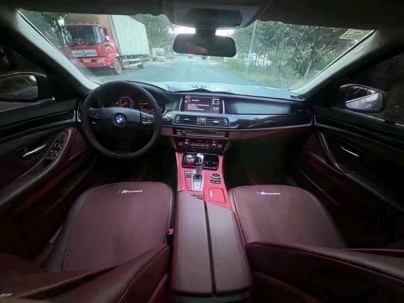 北京13年宝马5系6