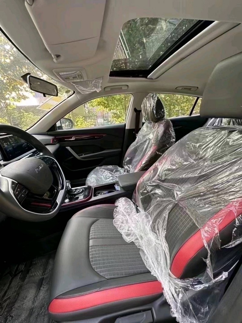 北京22年东风奕炫4