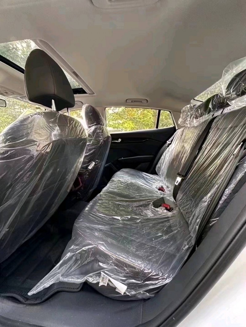 北京22年东风奕炫5