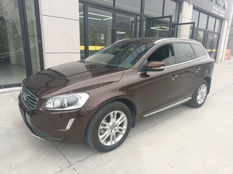 武汉16年沃尔沃XC602