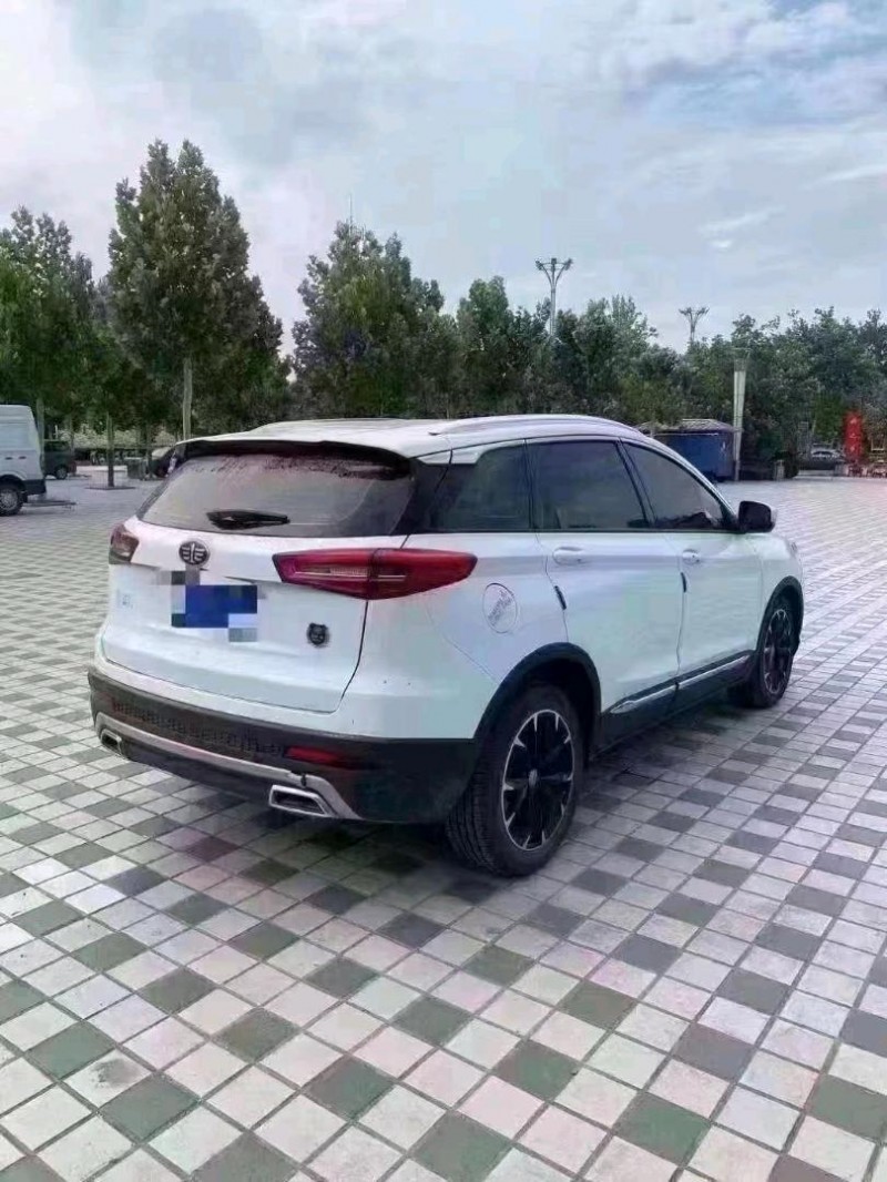 北京19年一汽森雅R93