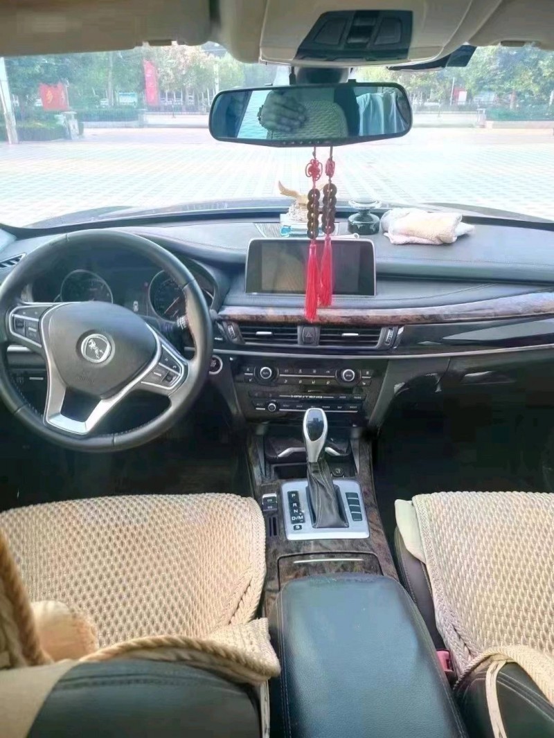 北京18年汉腾汽车X77