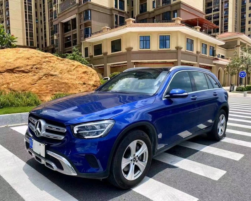 广州19年奔驰GLC3