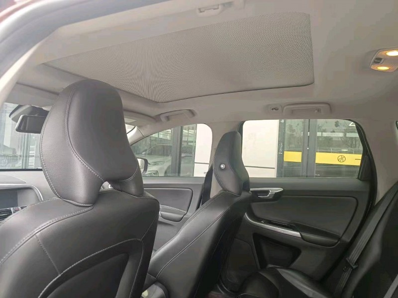 宜昌16年沃尔沃XC606