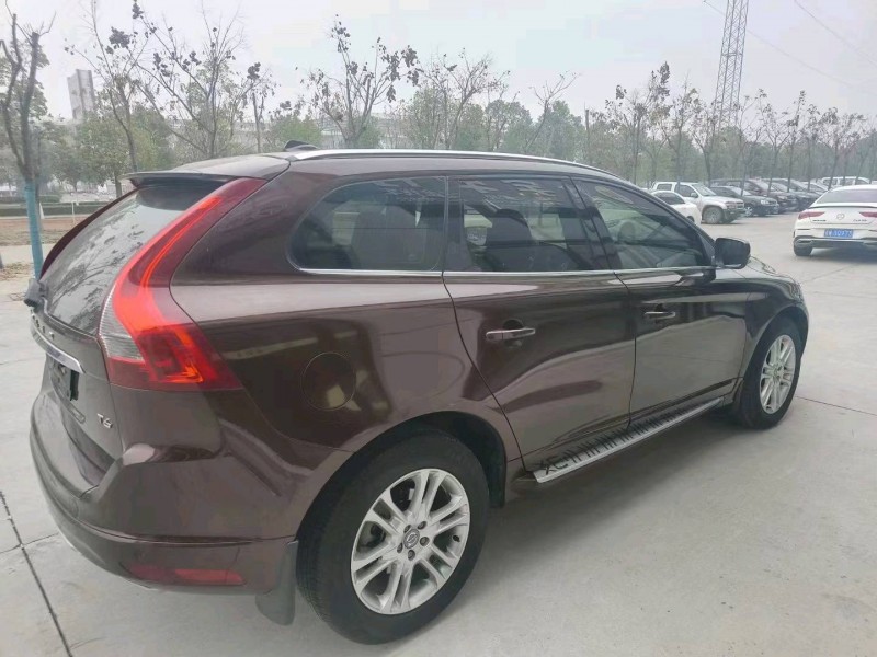 宜昌16年沃尔沃XC609