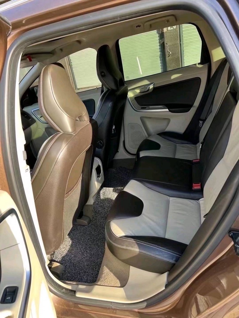枣庄10年沃尔沃XC608