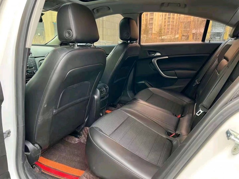 枣庄13年别克君威7