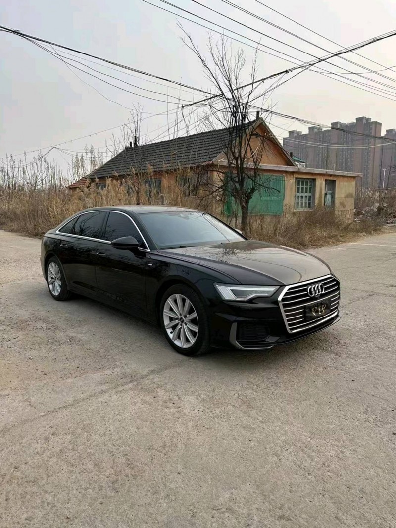 青岛22年奥迪A6L8