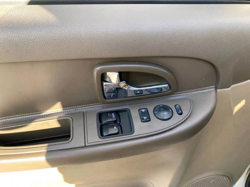 沈阳13年别克GL89