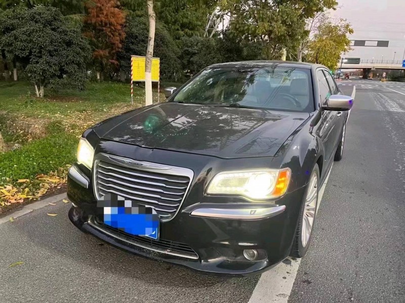 常州17年克莱斯勒300C2
