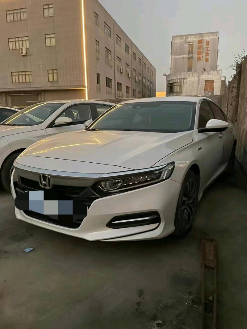 嘉兴19年本田雅阁5