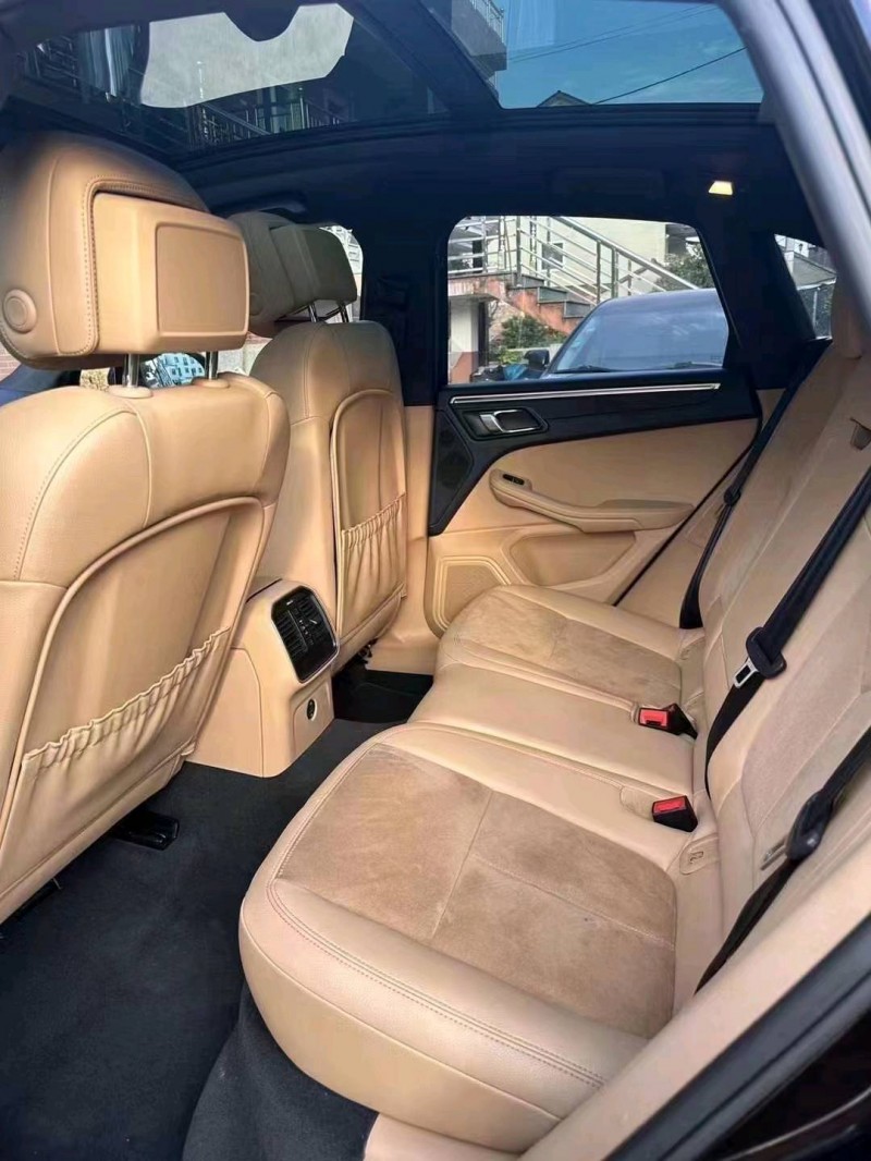 嘉兴18年保时捷Macan5