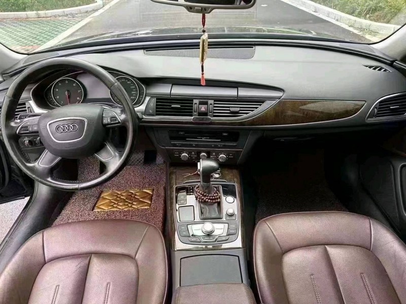 北京16年奥迪A6L4