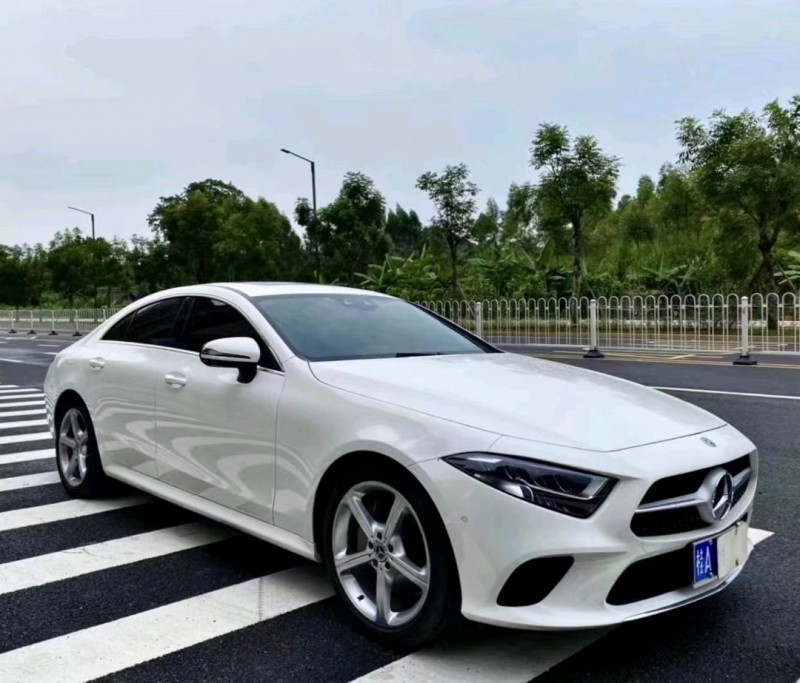 广州19年奔驰CLS2