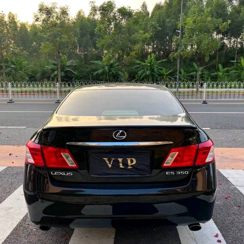广州09年雷克萨斯ES8