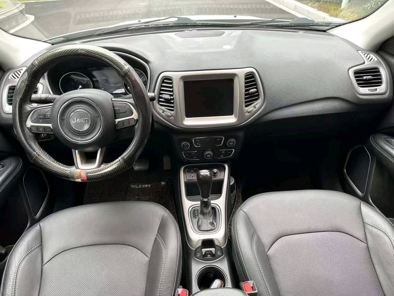 嘉兴18年Jeep指南者8