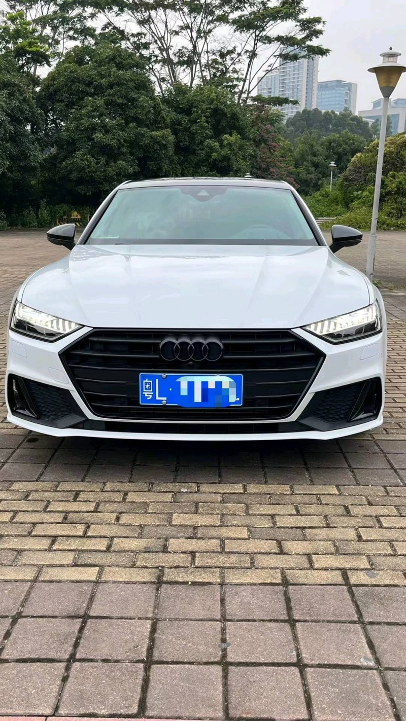 广州21年奥迪A7L1