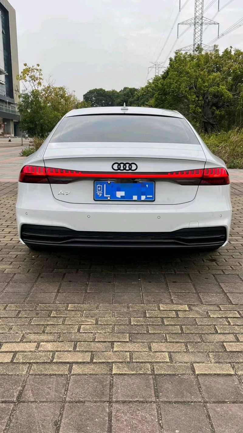 广州21年奥迪A7L3