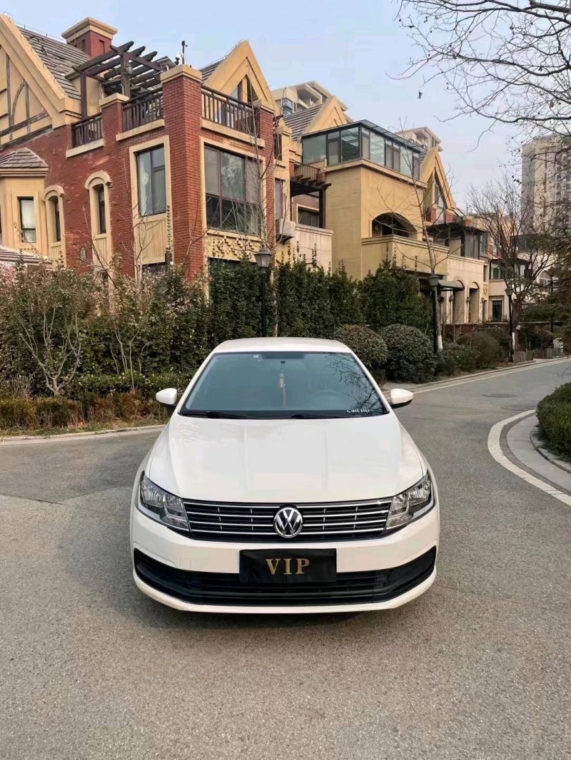 枣庄18年大众朗逸8