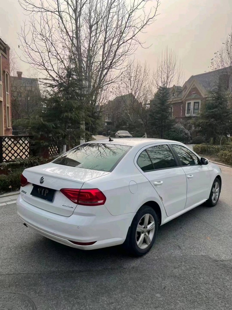 枣庄18年大众朗逸5