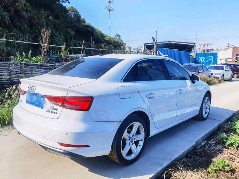 嘉兴21年奥迪A36