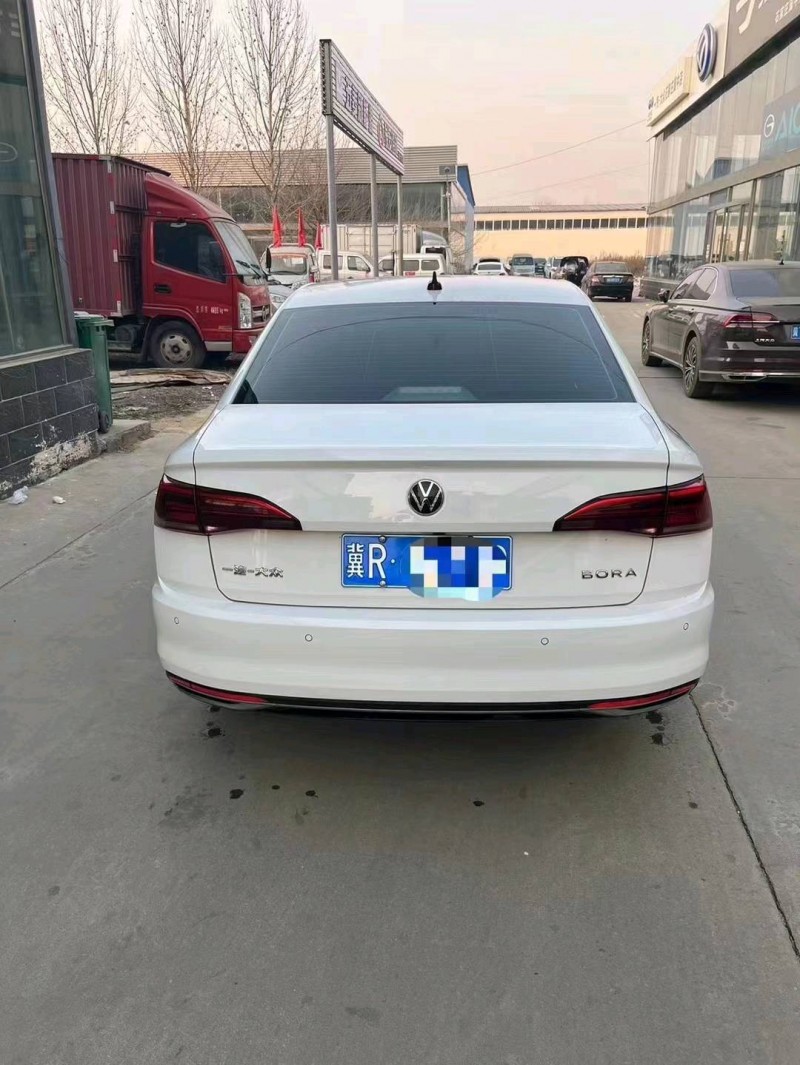 邯郸21年大众宝来5