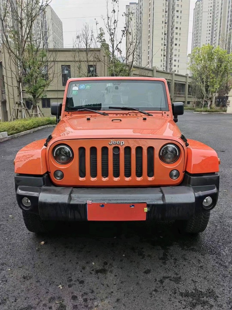 重庆15年Jeep牧马人1