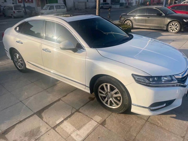 济南17年本田思铂睿7