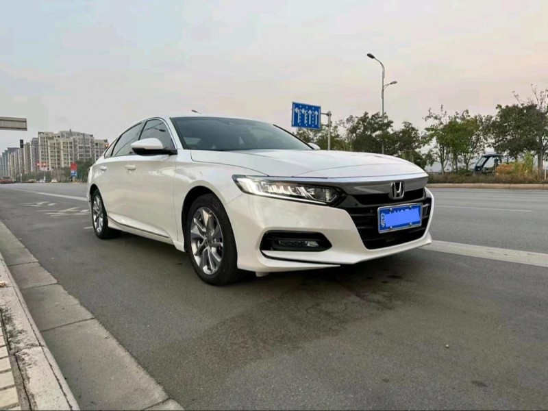 广州21年本田雅阁2