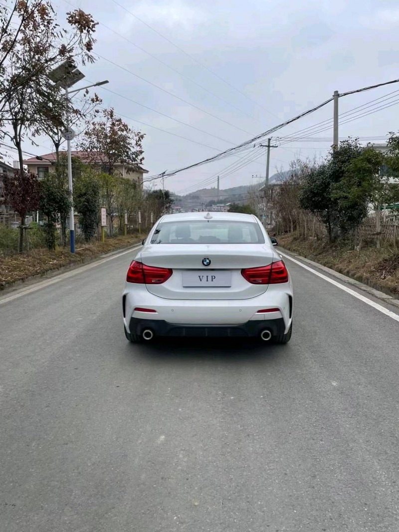 济南22年宝马1系9