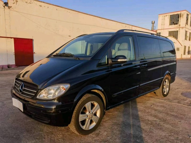 徐州11年奔驰威霆2