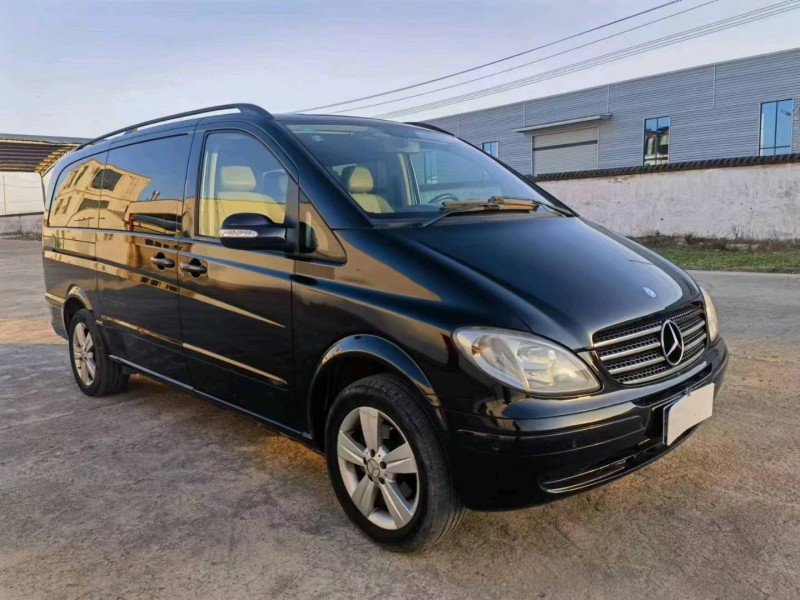 徐州11年奔驰威霆3