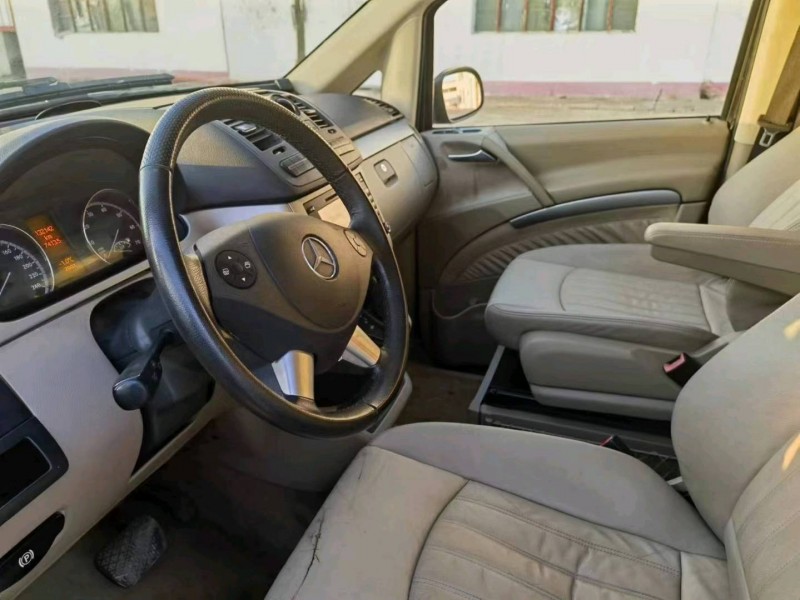 徐州11年奔驰威霆6